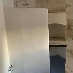 Kambos House *