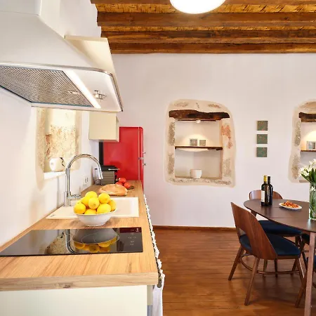 شقة Kambos House Kímolos